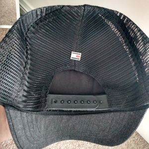 Tommy hilfiger hat